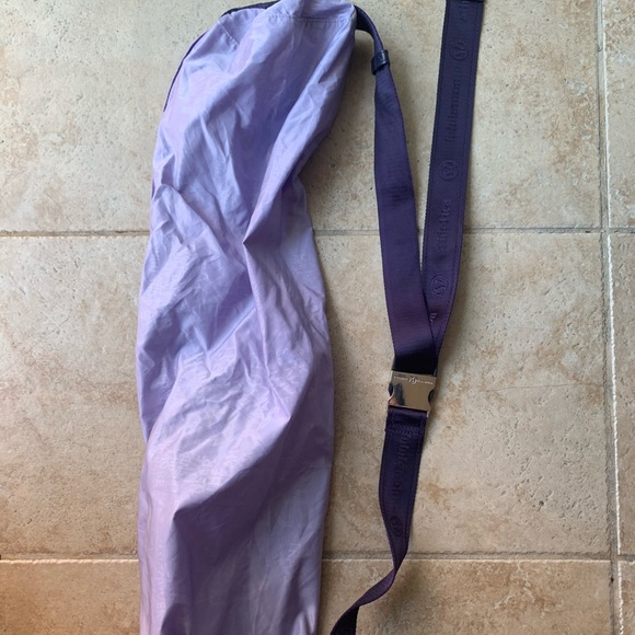 lululemon mat bag